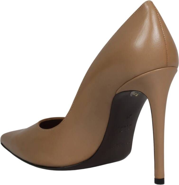 Roberto Festa Leren Pumps Fw22 Puntige Neus Beige Dames