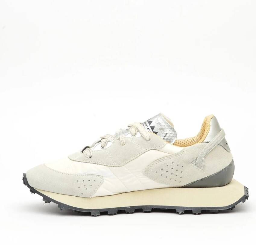 RUN OF Vaporix Sneakers in wit suède en stof White Heren