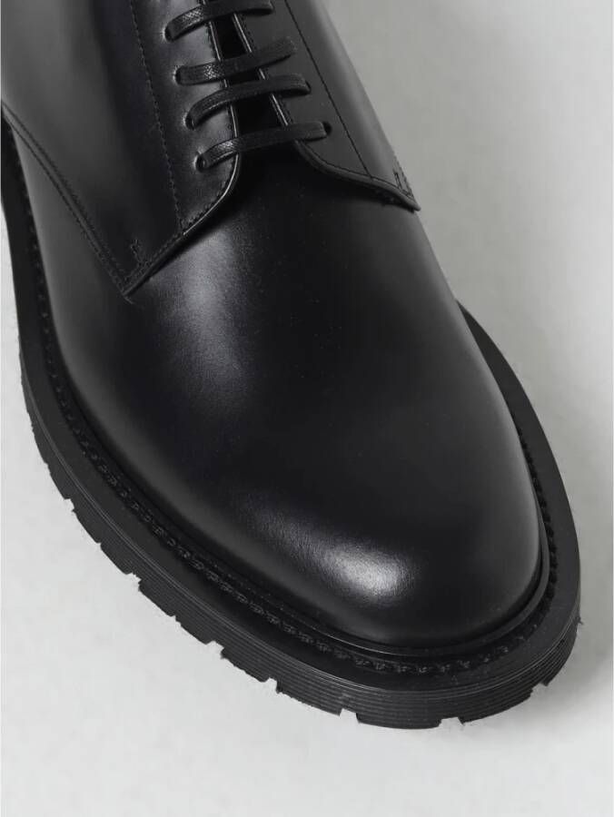 Saint Laurent Klassieke Brogue Schoenen met Grove Zool