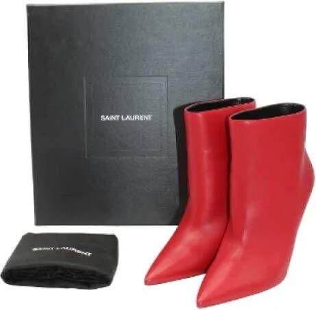 Saint Laurent Leather boots Red Dames