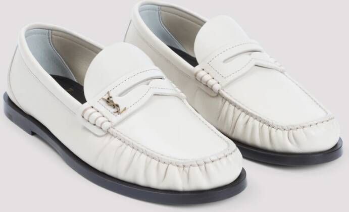 Saint Laurent Nude Loafer Schoenen Elegante Stijl
