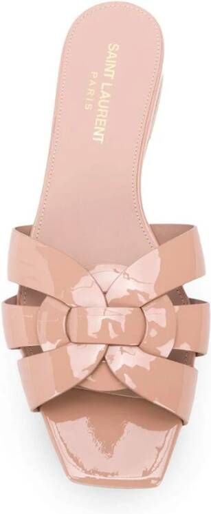Saint Laurent Platte sandalen van poederroze leer