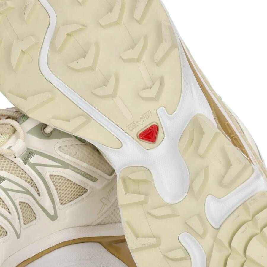 Salomon Kern Cottage Sneakers Agile Chassis System Beige Heren