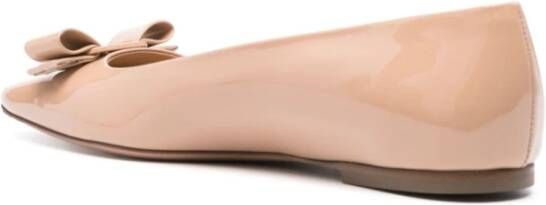 Salvatore Ferragamo Beige Ballerina Schoenen voor Vrouwen Beige Dames