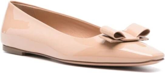 Salvatore Ferragamo Beige Ballerina Schoenen voor Vrouwen Beige Dames