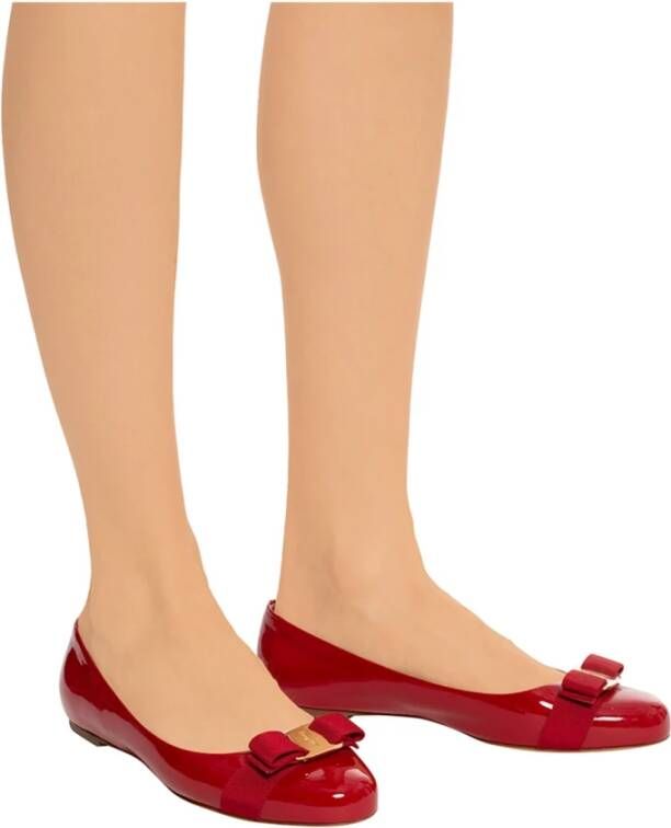 Salvatore Ferragamo Varina ballerina's Rood Dames