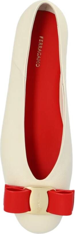 Salvatore Ferragamo Ballet Flats Beige Dames