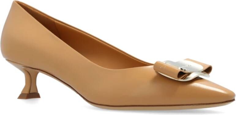 Salvatore Ferragamo Hakken Zelma door Beige Dames
