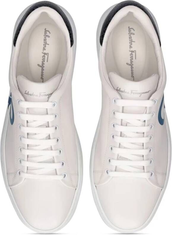 Salvatore Ferragamo Leren Sneakers met Rubberen Zool White Dames