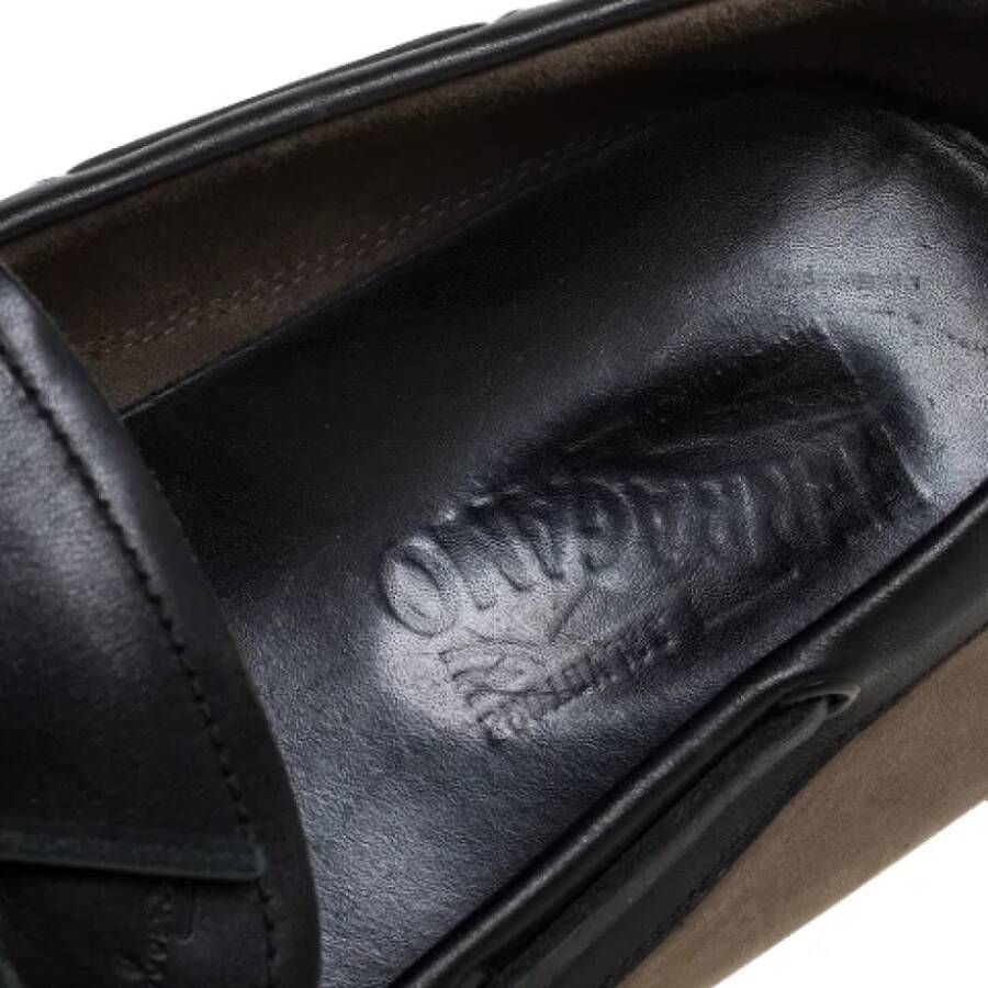 Salvatore Ferragamo Pre-owned Leather flats Brown Heren