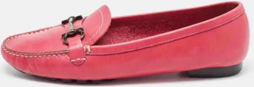 Salvatore Ferragamo Pre-owned Leather flats Pink Dames