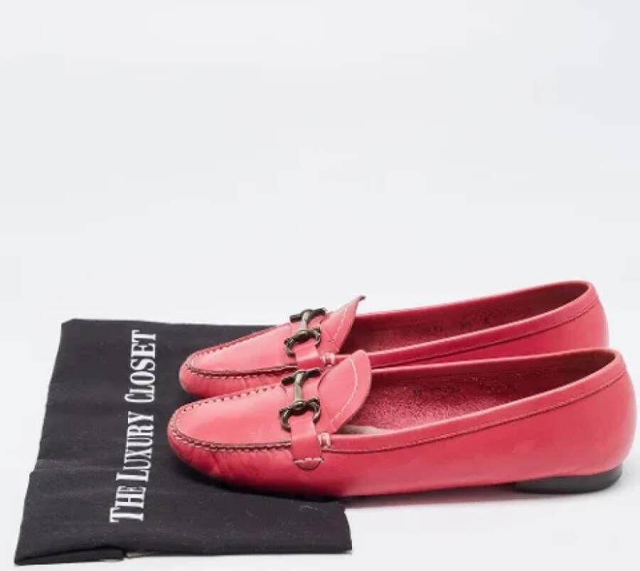 Salvatore Ferragamo Pre-owned Leather flats Pink Dames