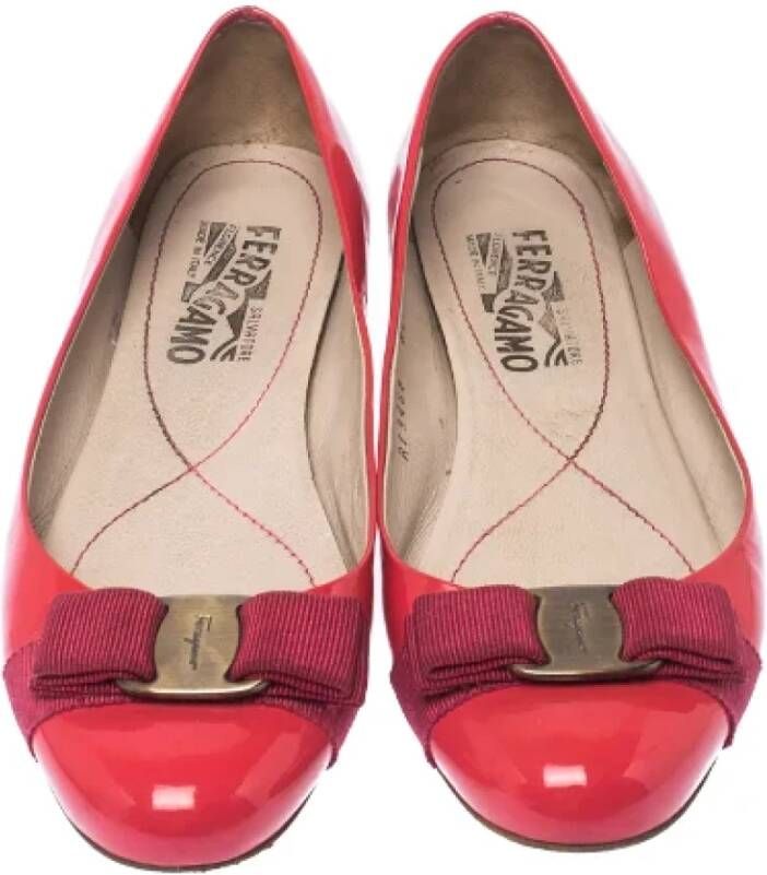 Salvatore Ferragamo Pre-owned Leather flats Pink Dames