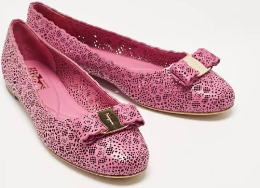 Salvatore Ferragamo Pre-owned Leather flats Purple Dames