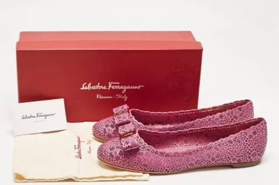 Salvatore Ferragamo Pre-owned Leather flats Purple Dames