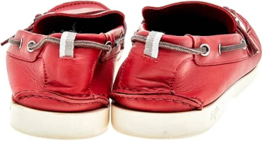 Salvatore Ferragamo Pre-owned Leather flats Red Heren