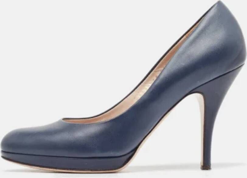 Salvatore Ferragamo Pre-owned Leather heels Blue Dames