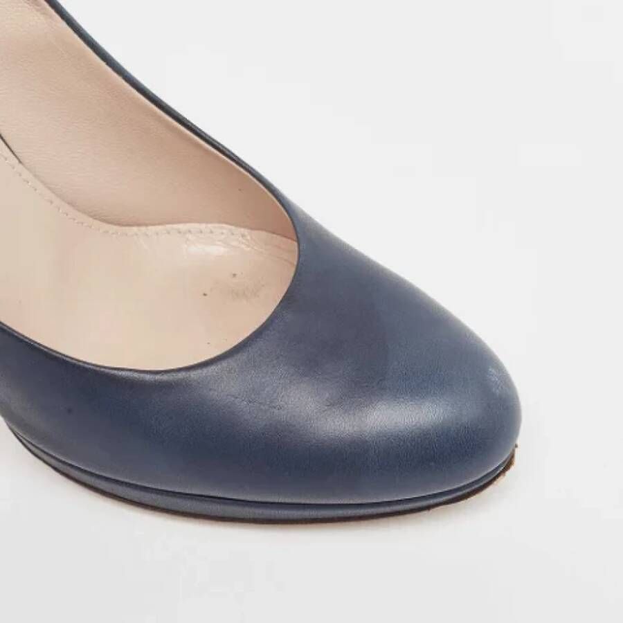 Salvatore Ferragamo Pre-owned Leather heels Blue Dames