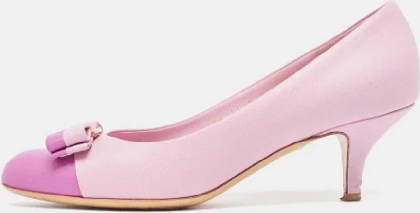 Salvatore Ferragamo Pre-owned Leather heels Pink Dames