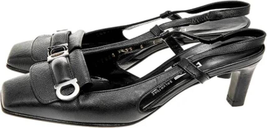 Salvatore Ferragamo Pre-owned Leather sandals Black Dames