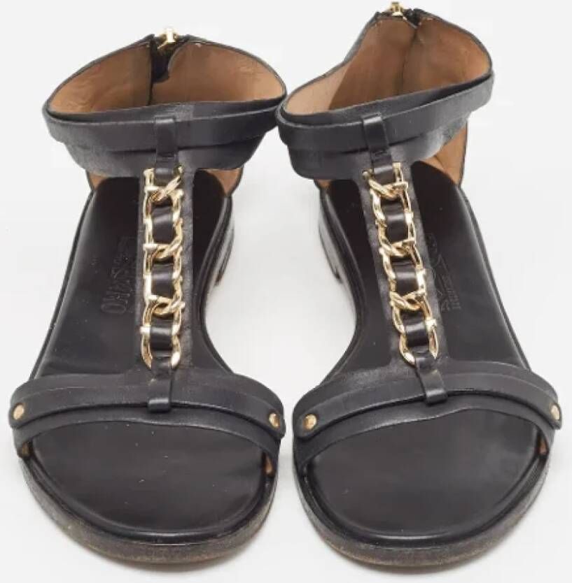 Salvatore Ferragamo Pre-owned Leather sandals Black Dames