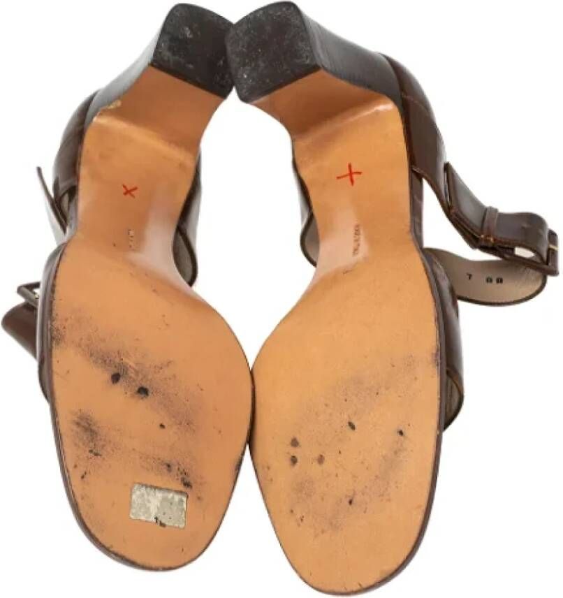 Salvatore Ferragamo Pre-owned Leather sandals Brown Dames