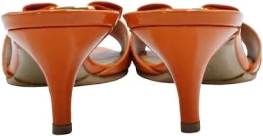Salvatore Ferragamo Pre-owned Leather sandals Orange Dames