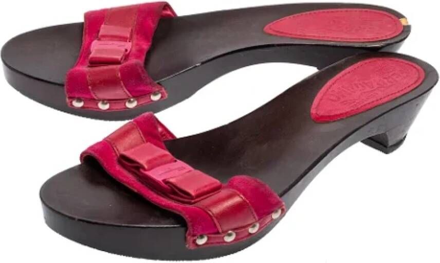 Salvatore Ferragamo Pre-owned Leather sandals Pink Dames