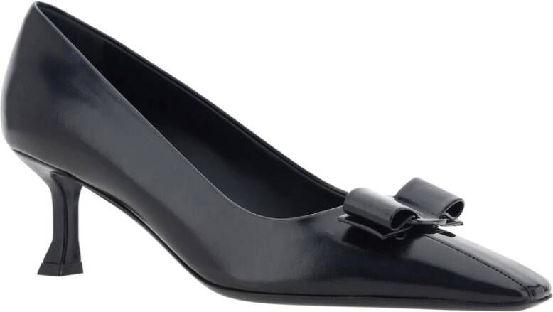 Salvatore Ferragamo Zwarte Leren Pumps met Strikdetail Black Dames