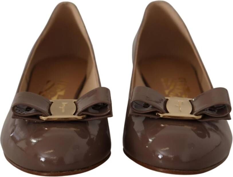 Salvatore Ferragamo Pumps Bruin Dames