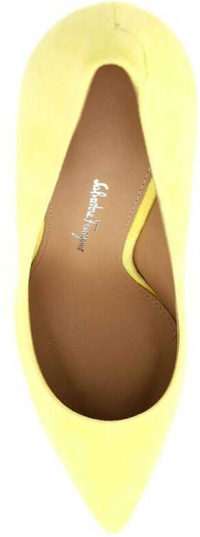 Salvatore Ferragamo pumps Geel Dames
