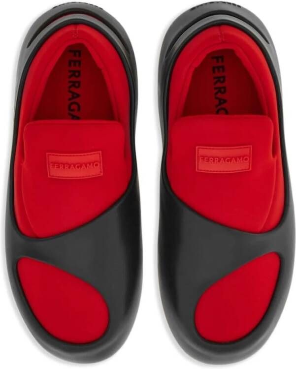 Salvatore Ferragamo Rode Platte Slipper met Neopreen Binnensok Red Heren