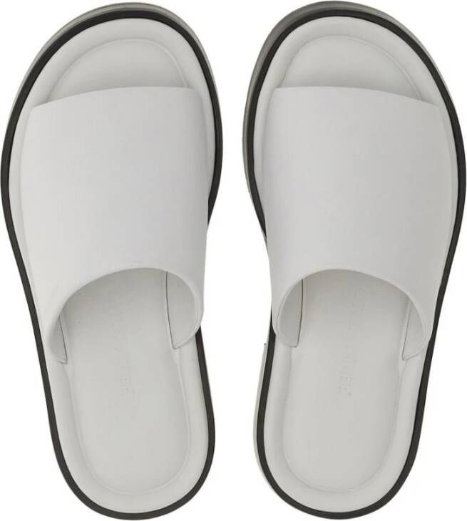 Salvatore Ferragamo Witte Leren Slippers Wit Dames