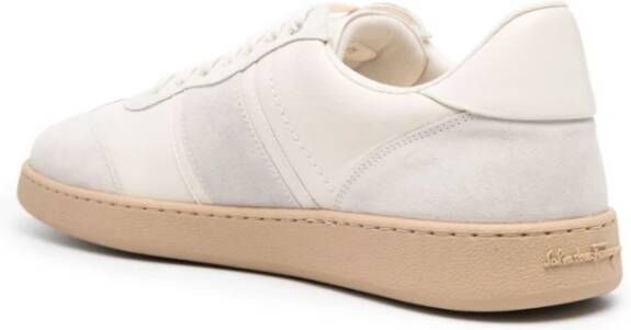 Salvatore Ferragamo Witte Achille Suède Sneakers Wit Heren