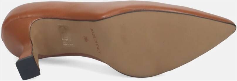 Sangiorgio Bruine leren pumps met hak