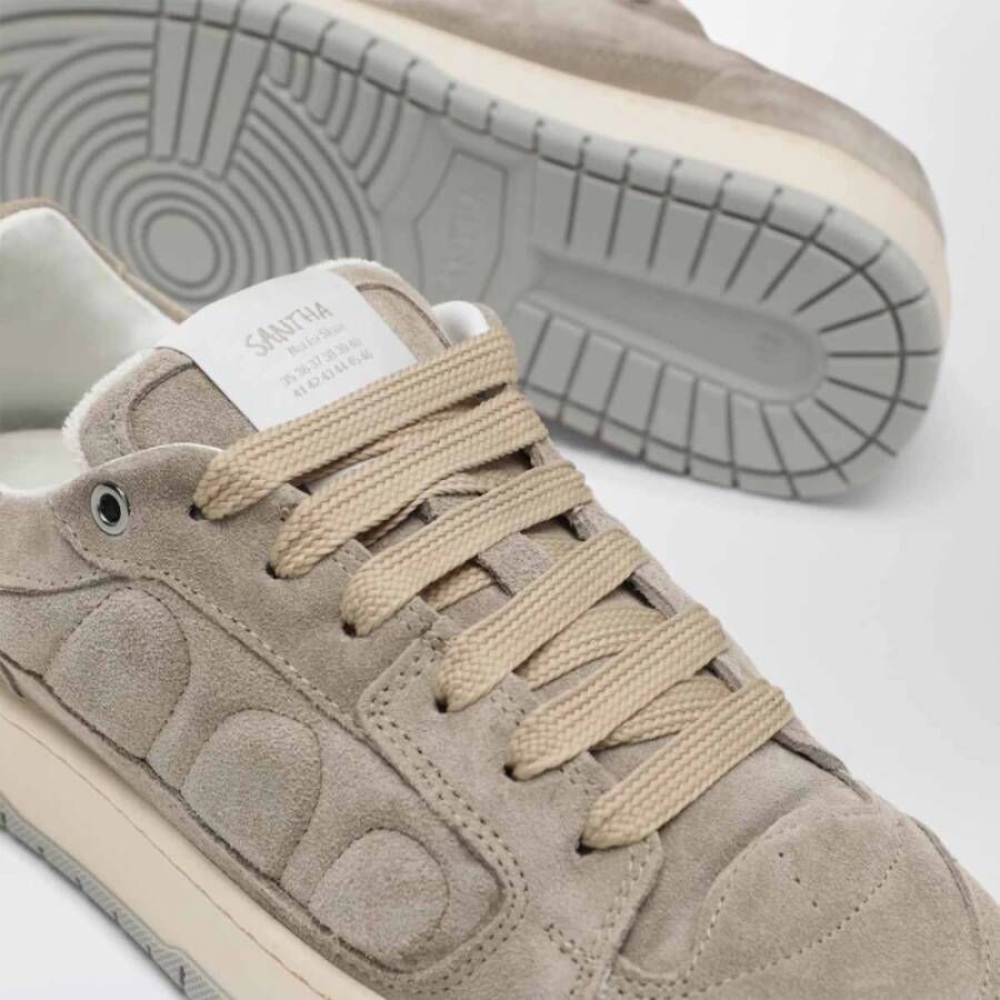 Santha Lage Sneakers Model 2