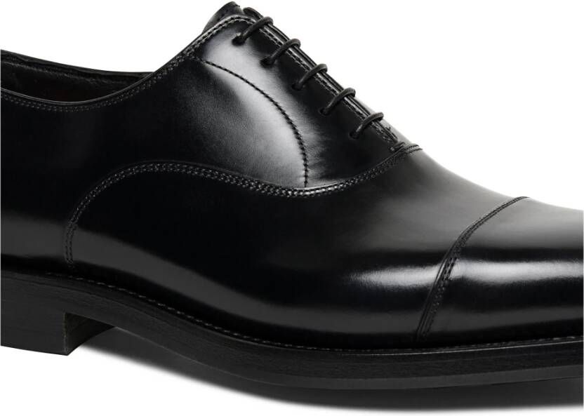 Santoni Handgemaakte leren Oxford schoen Black Heren