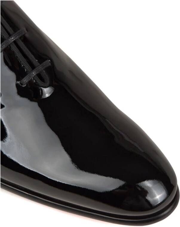 Santoni Klassieke Oxford Schoenen in Zwart Leer
