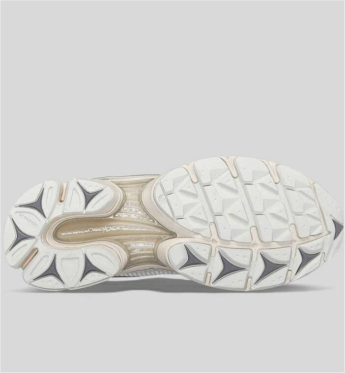 Saucony Champagne Hardloopschoenen Triumph 4 Beige Dames