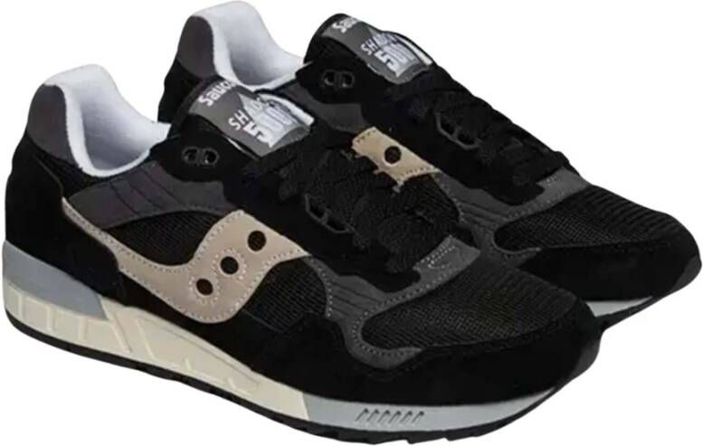 Saucony Zwarte S70665-26 Sneakers met Innovatief Design en Superieure Prestaties Zwart Heren