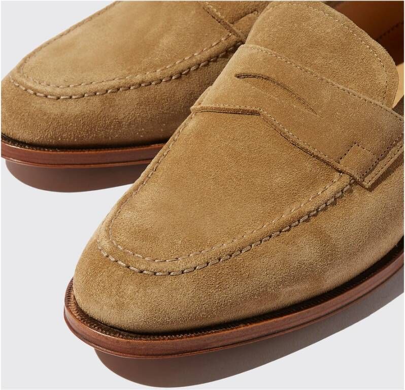 Scarosso Beige Suède Penny Loafers