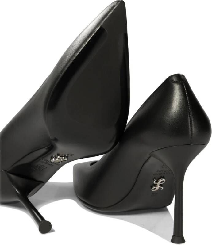 Sergio Levantesi Zwarte Lakleren Pumps