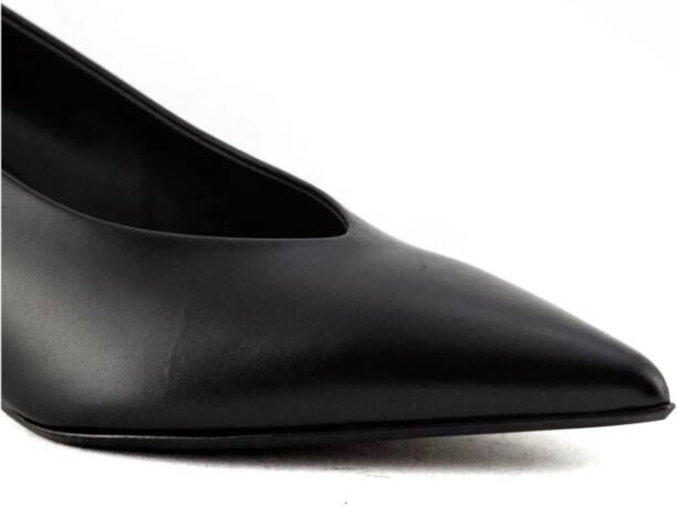 Sergio Levantesi Zwarte Lakleren Pumps met Puntige Neus