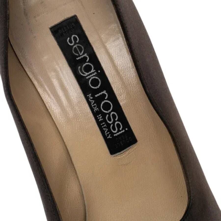 Sergio Rossi Pre-owned Fabric heels Brown Dames