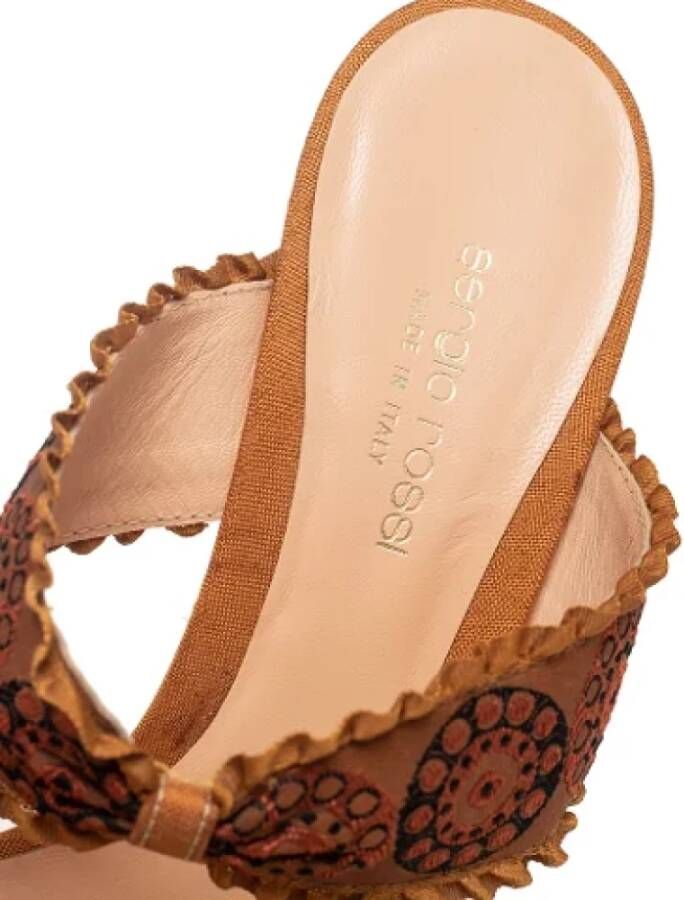 Sergio Rossi Pre-owned Fabric sandals Brown Dames