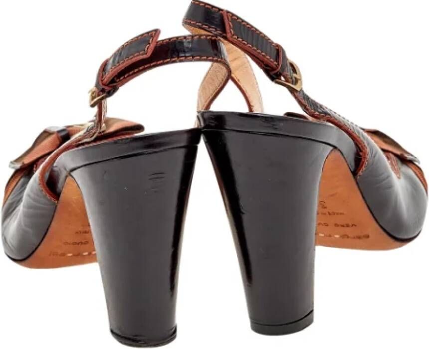 Sergio Rossi Pre-owned Fabric sandals Brown Dames