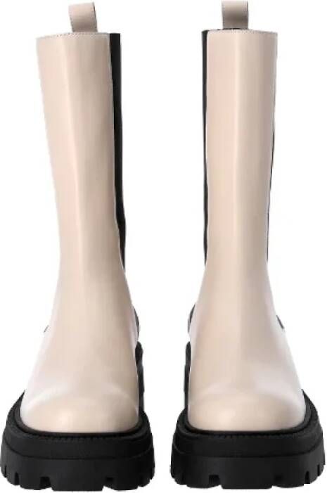 Sergio Rossi Pre-owned Leather boots Beige Dames