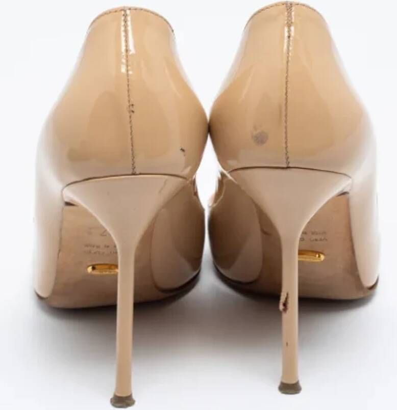 Sergio Rossi Pre-owned Leather heels Beige Dames