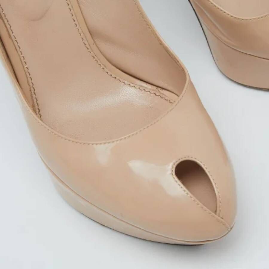 Sergio Rossi Pre-owned Leather heels Beige Dames