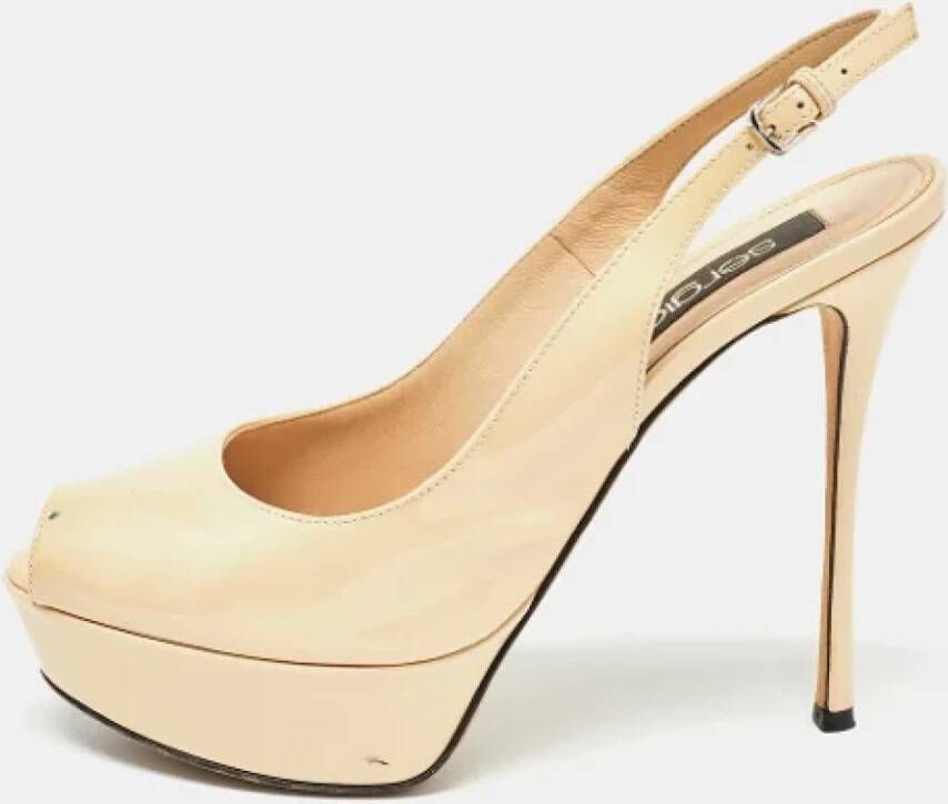 Sergio Rossi Pre-owned Leather heels Beige Dames